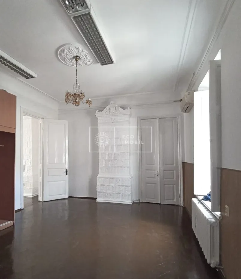 1-camere birou, 132 m² — Imagine 4
