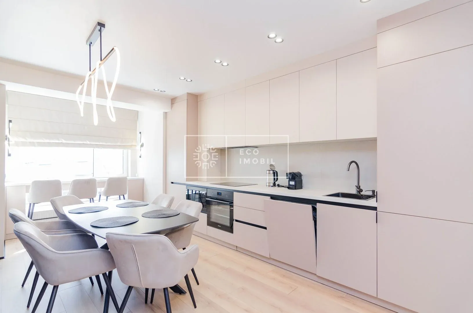 4-комнатная квартира, 111 м² — Изображение 2