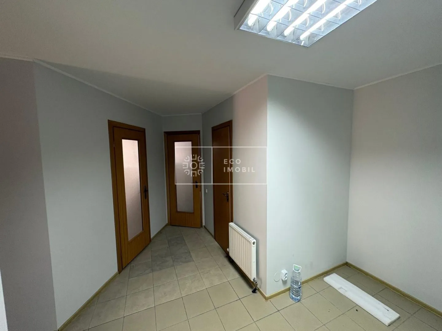 3-camere birou, 85 m² — Imagine 2