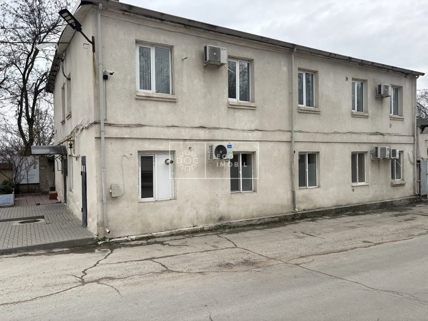 13-camere birou, 280 m² — Imagine 1