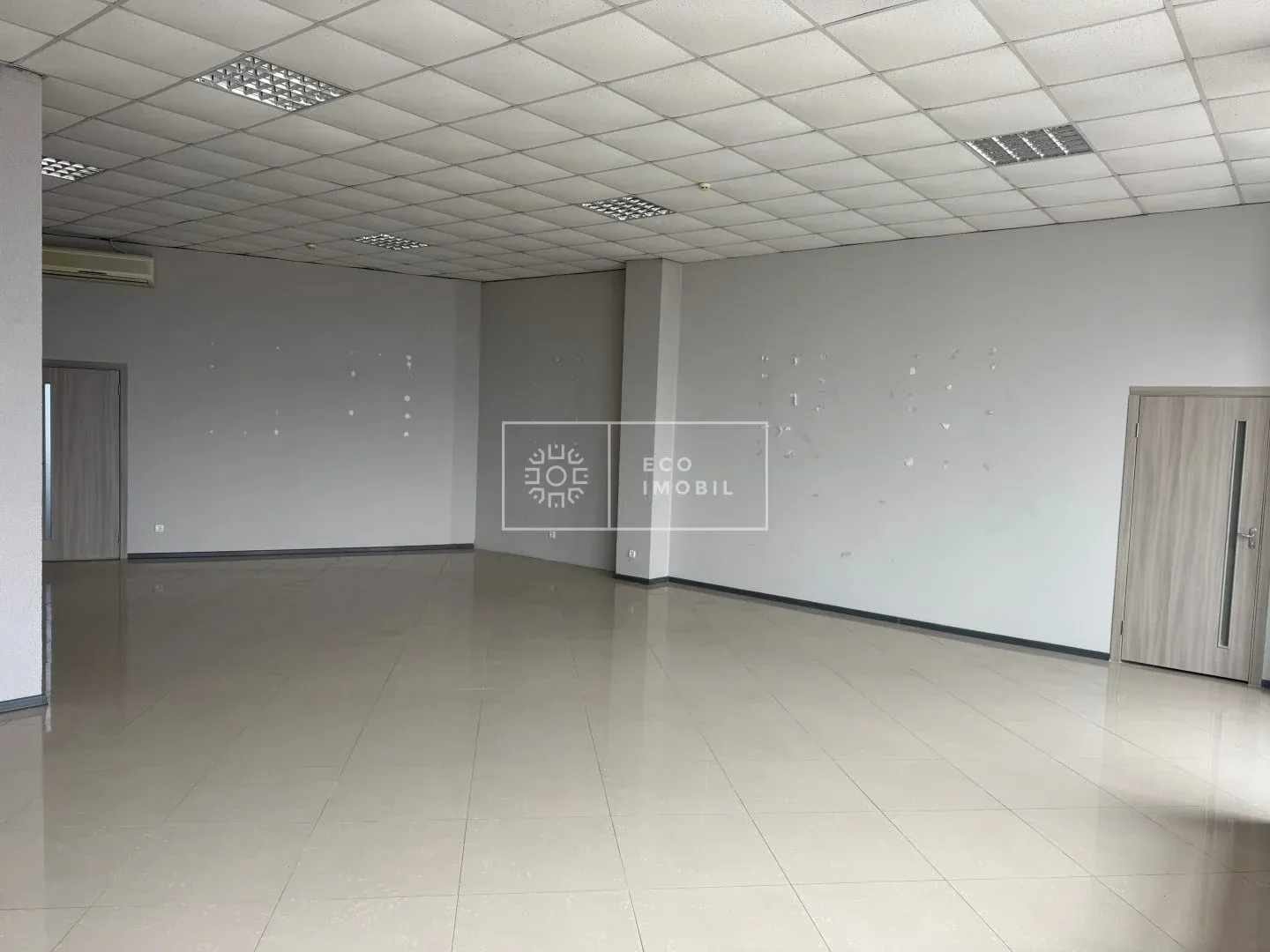 1-camere birou, 200 m² — Imagine 2