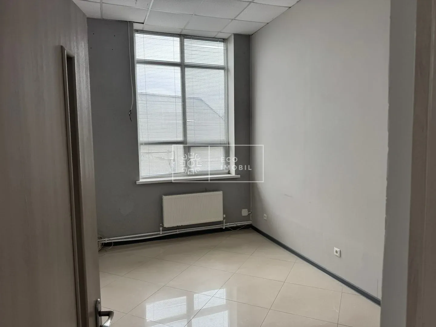 1-camere birou, 200 m² — Imagine 4