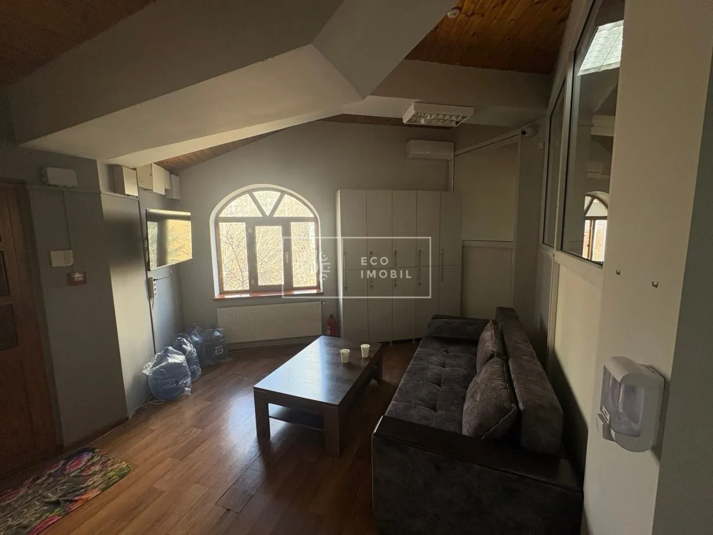 2-bedroom office, 170 m² — Image 3