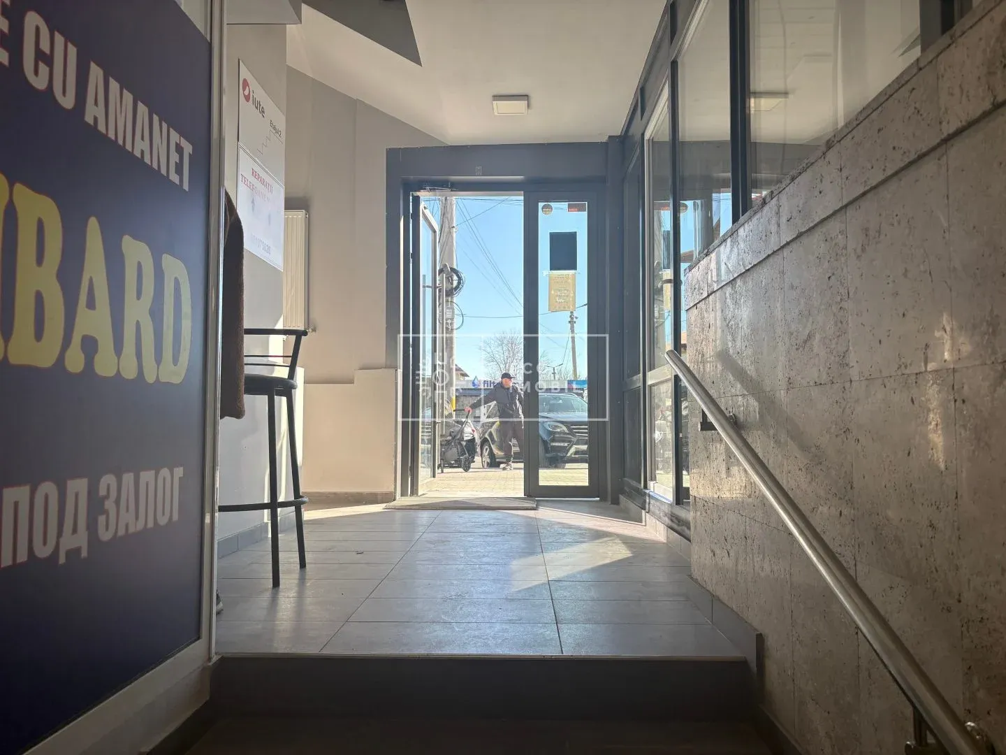 1-camere birou, 130 m² — Imagine 3