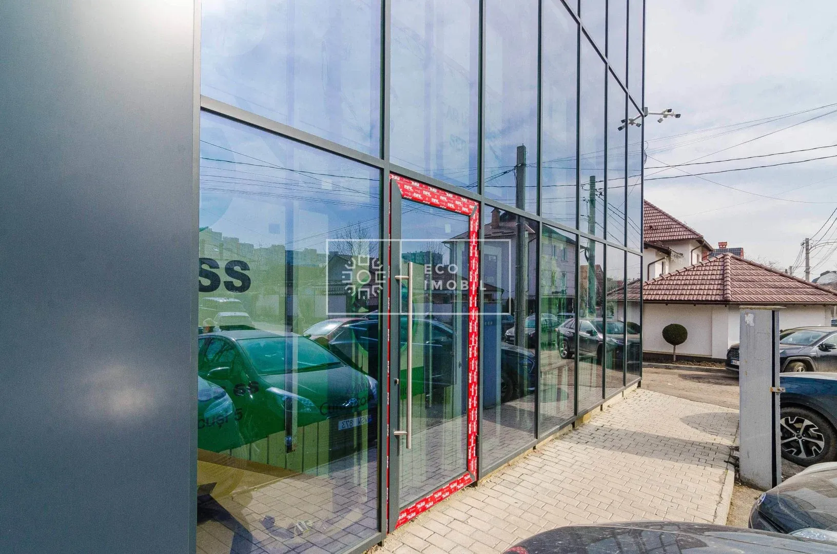 Spațiu comercial, 150 m² — Imagine 2