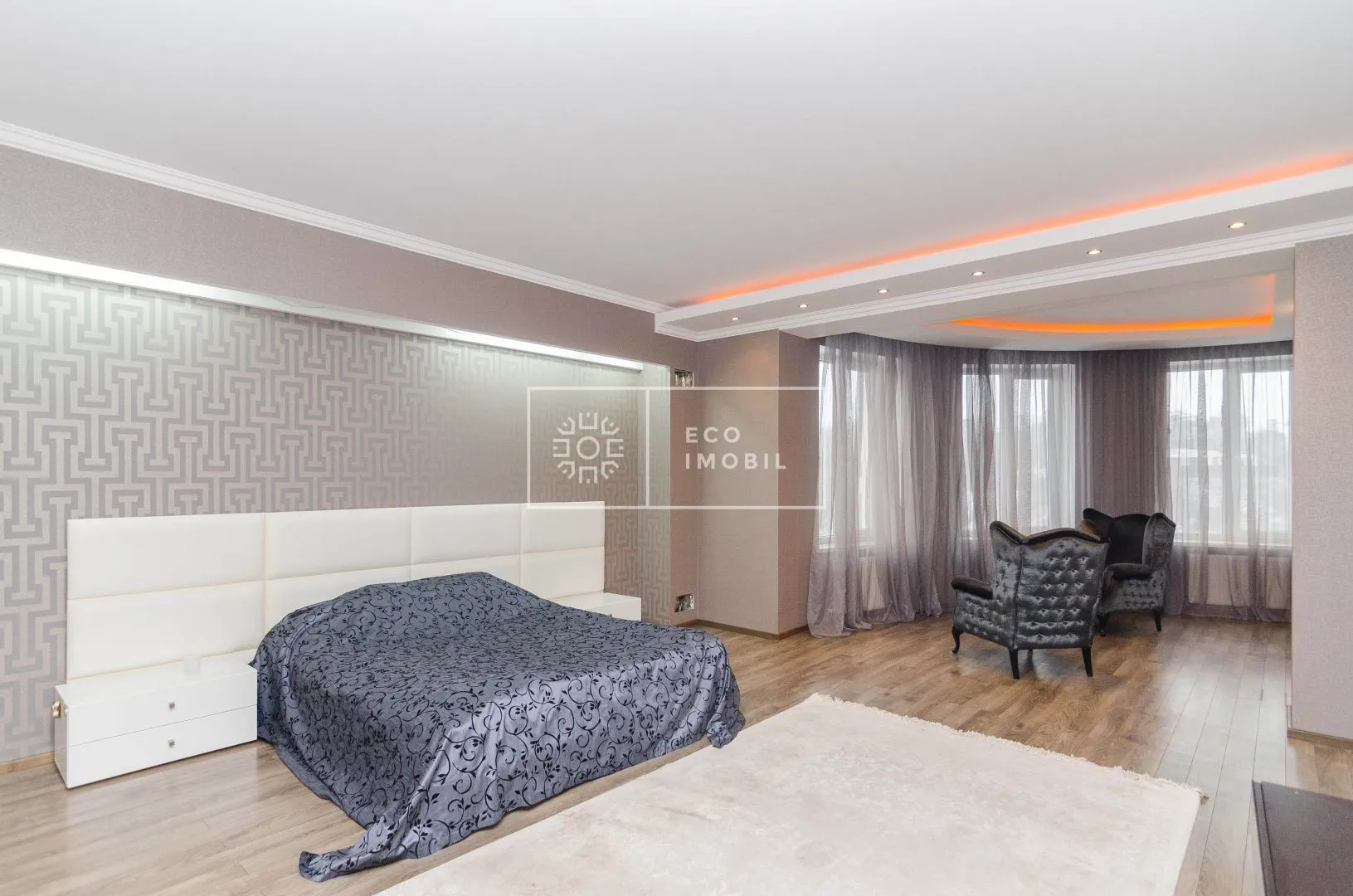 4-etaje casă, 6 camere, 650 m² — Imagine 3