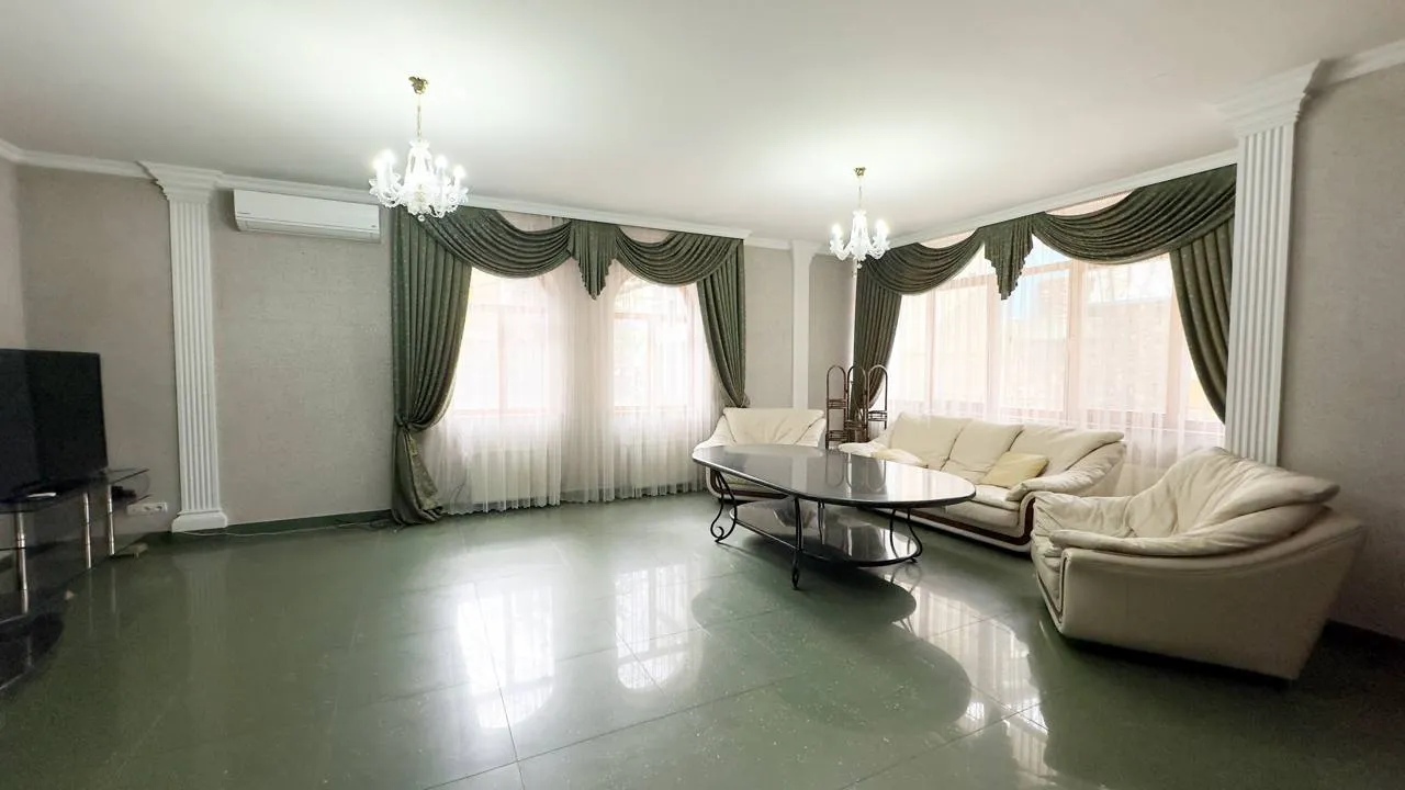 10-camere birou, 450 m² — Imagine 2