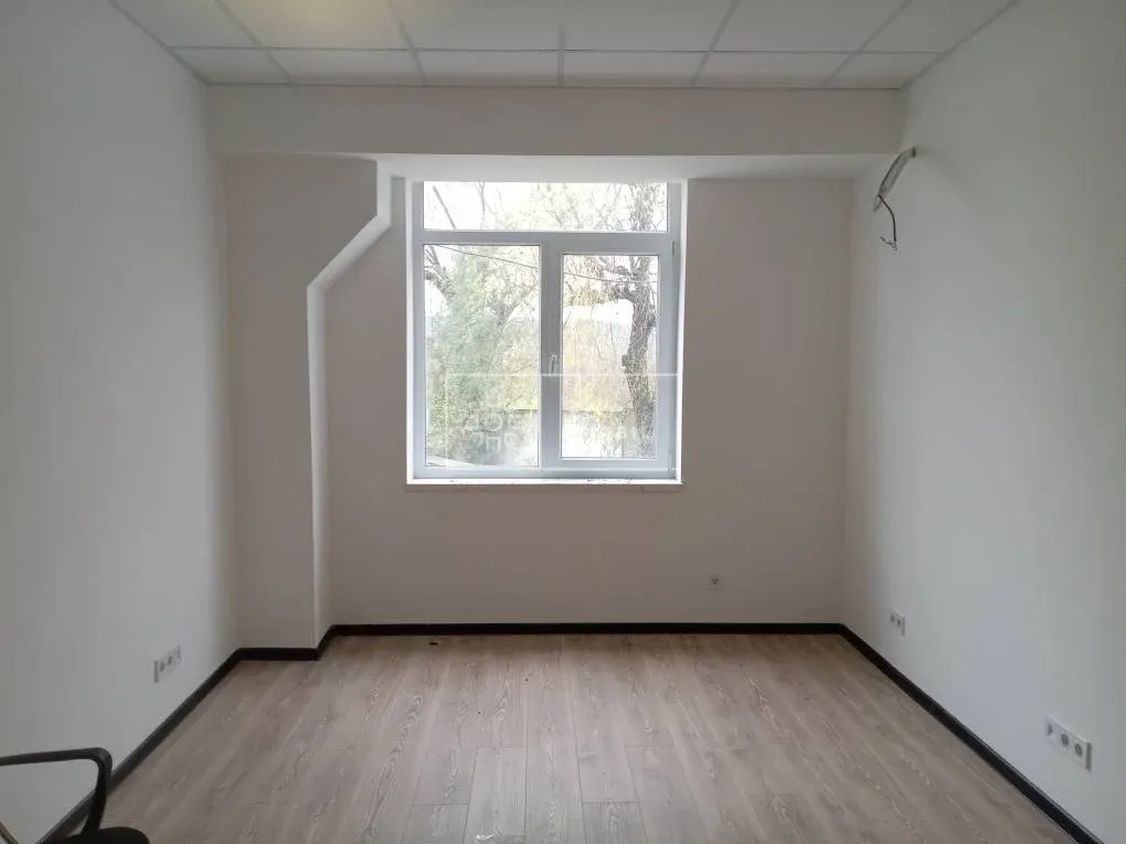 1-camere birou, 16 m² — Imagine 3
