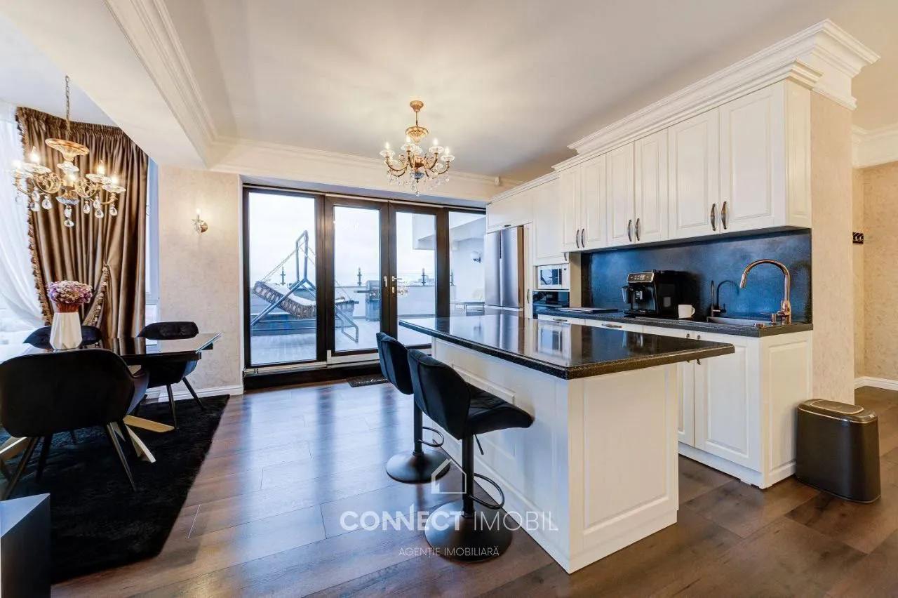 3-bedroom apartment, 226 m² — Image 2