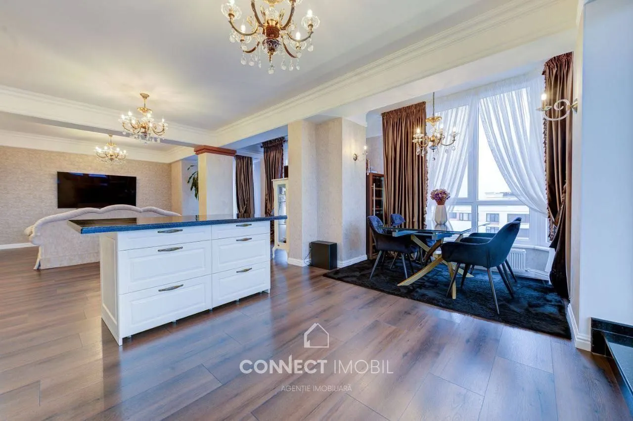 3-bedroom apartment, 226 m² — Image 1
