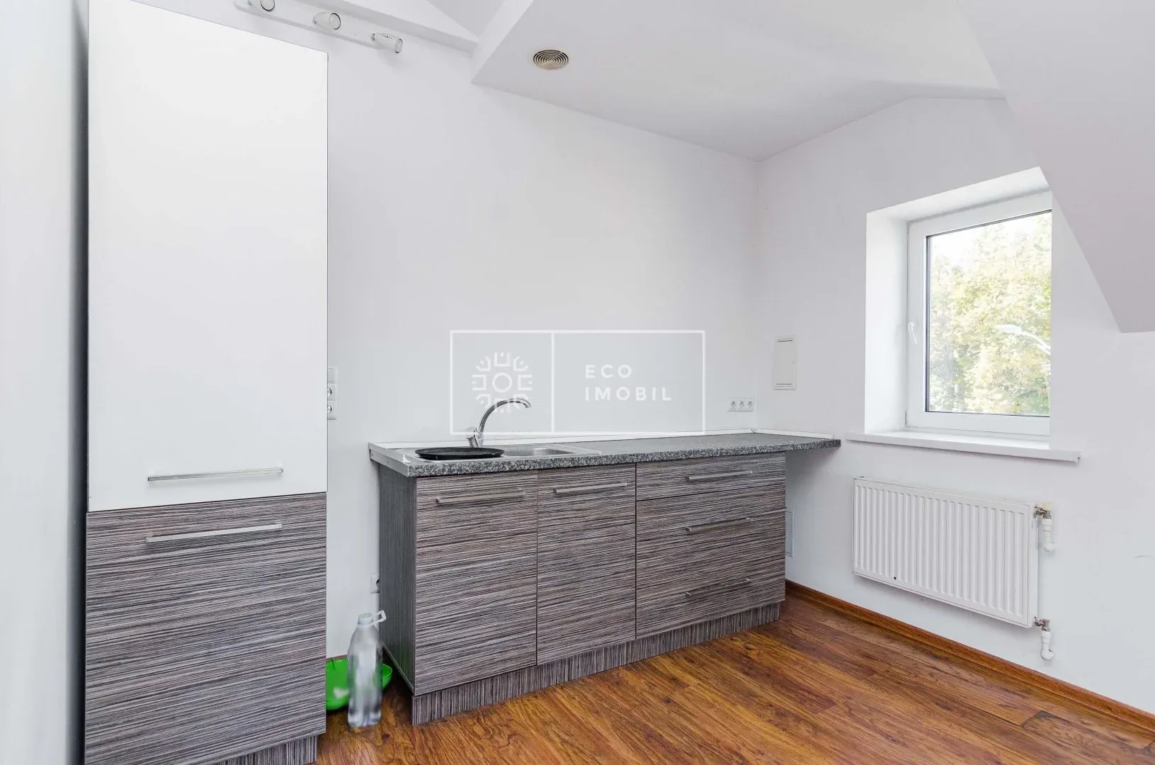 2-camere birou, 72 m² — Imagine 2