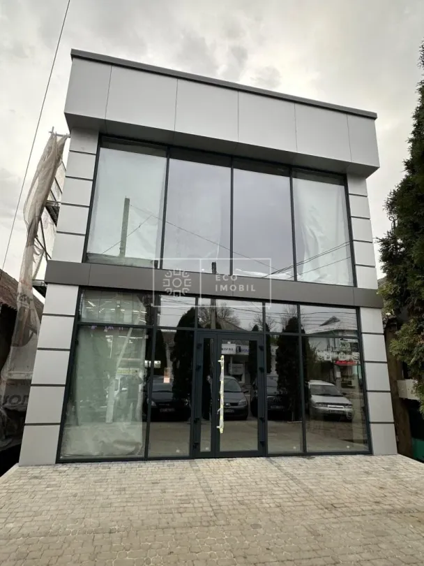 Spațiu comercial, 740 m² — Imagine 2