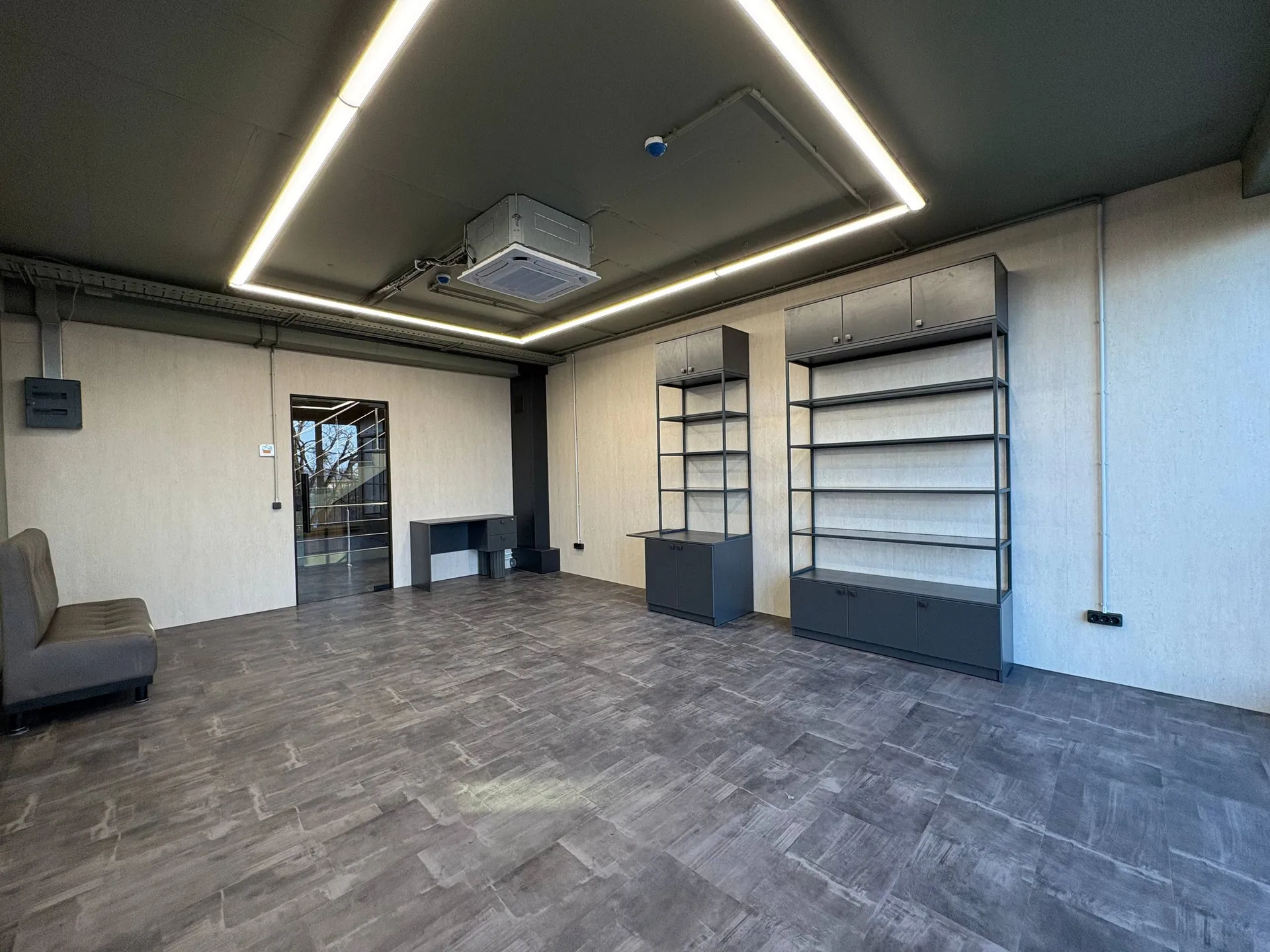 1-camere birou, 35 m² — Imagine 5
