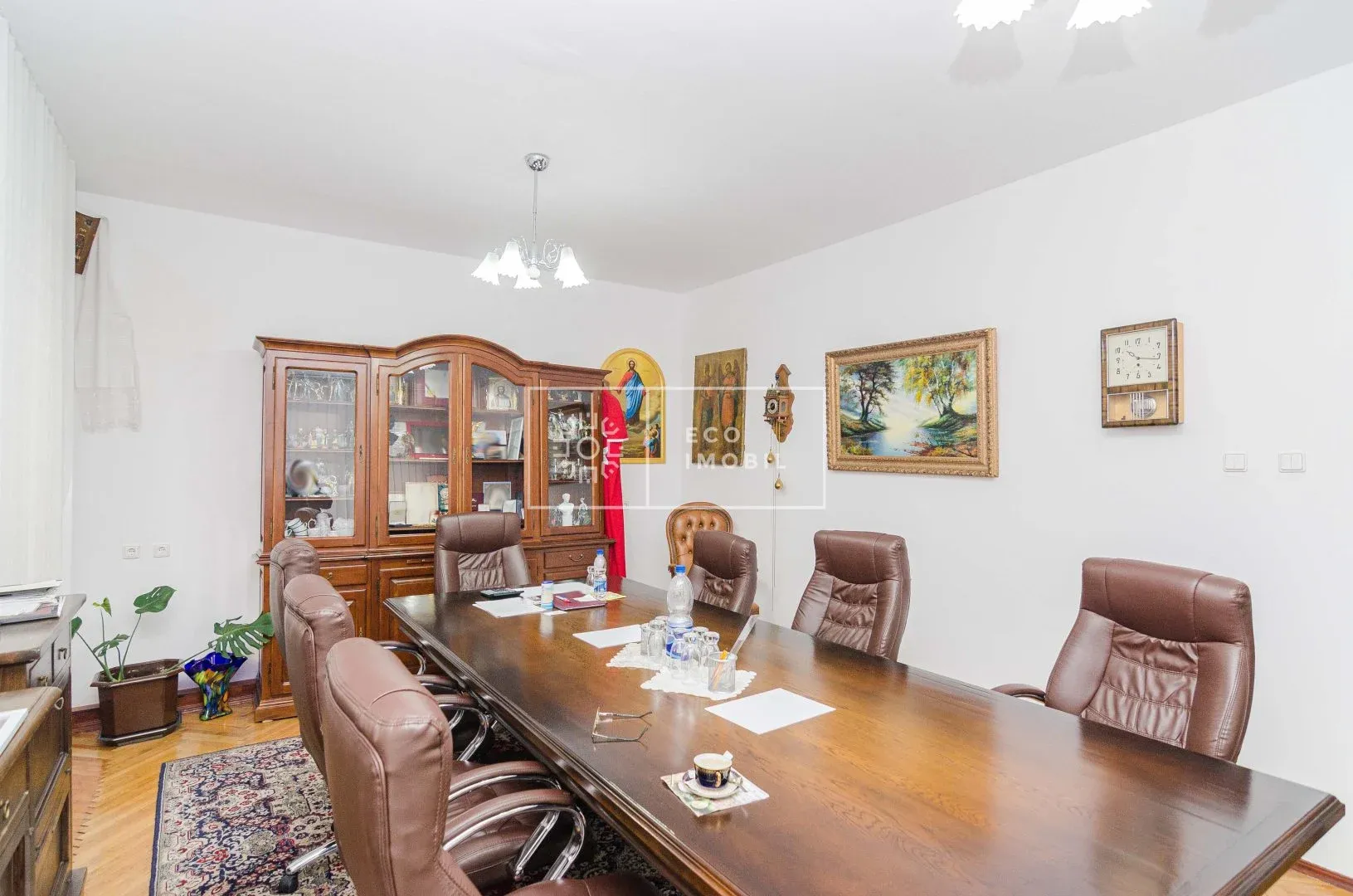1-bedroom office, 270 m² — Image 3