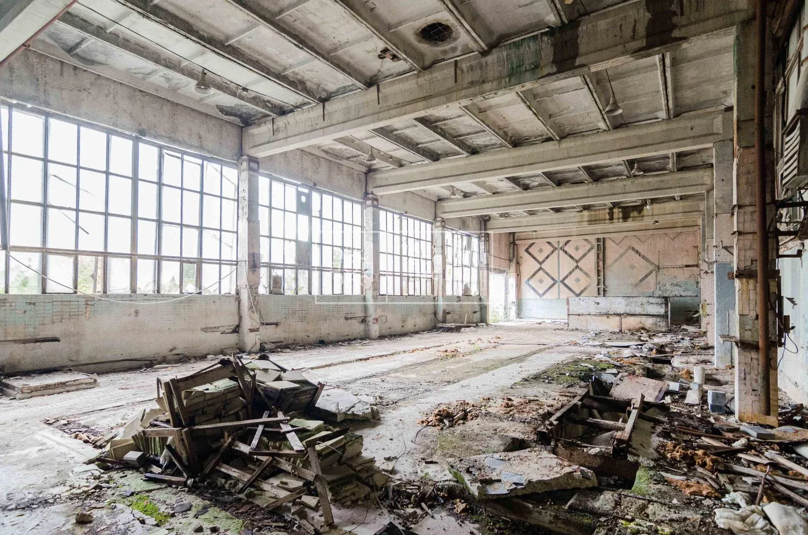 Склад, 2 700 м² — Изображение 1