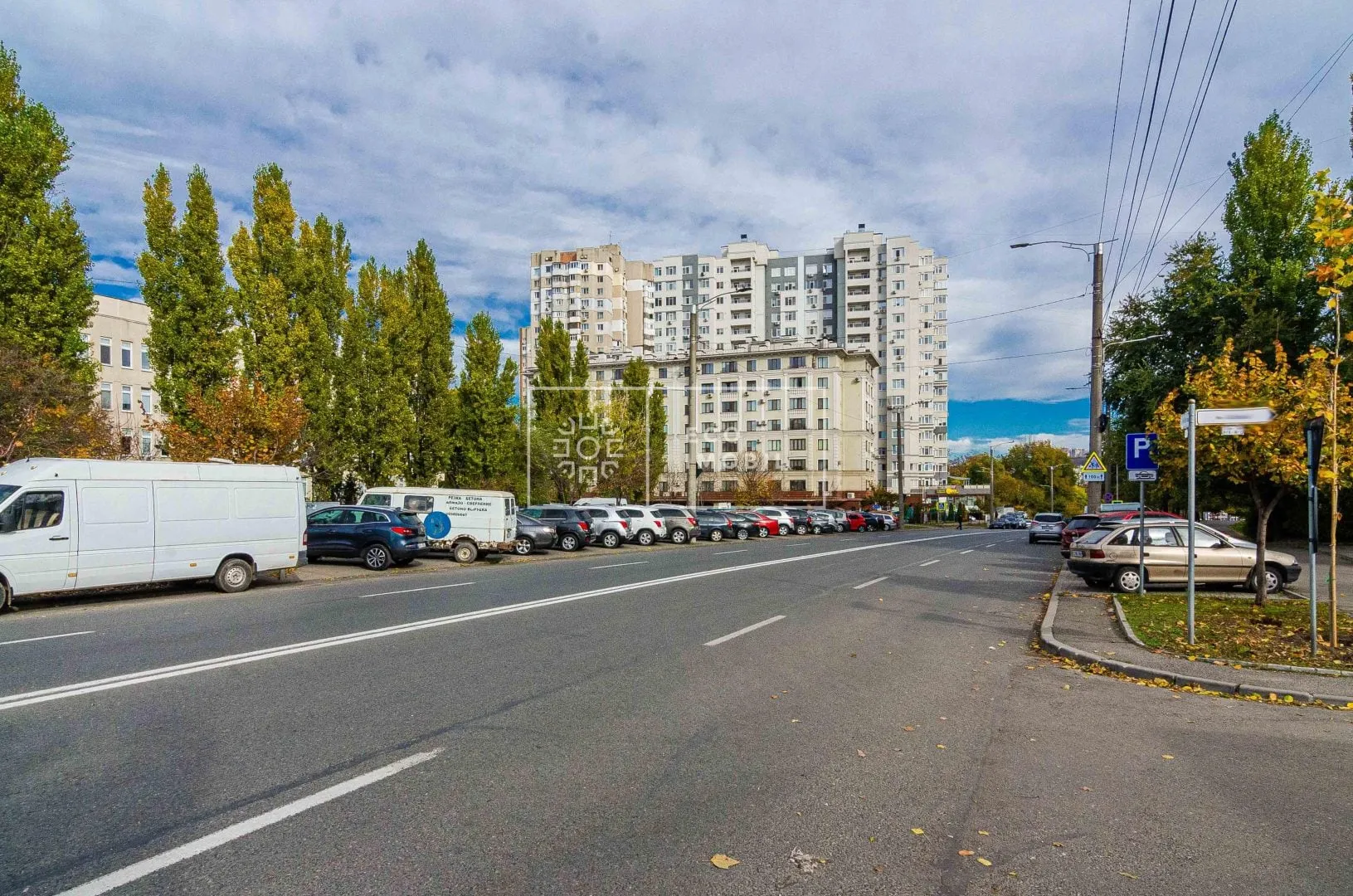 Office, 416 m² — Image 1