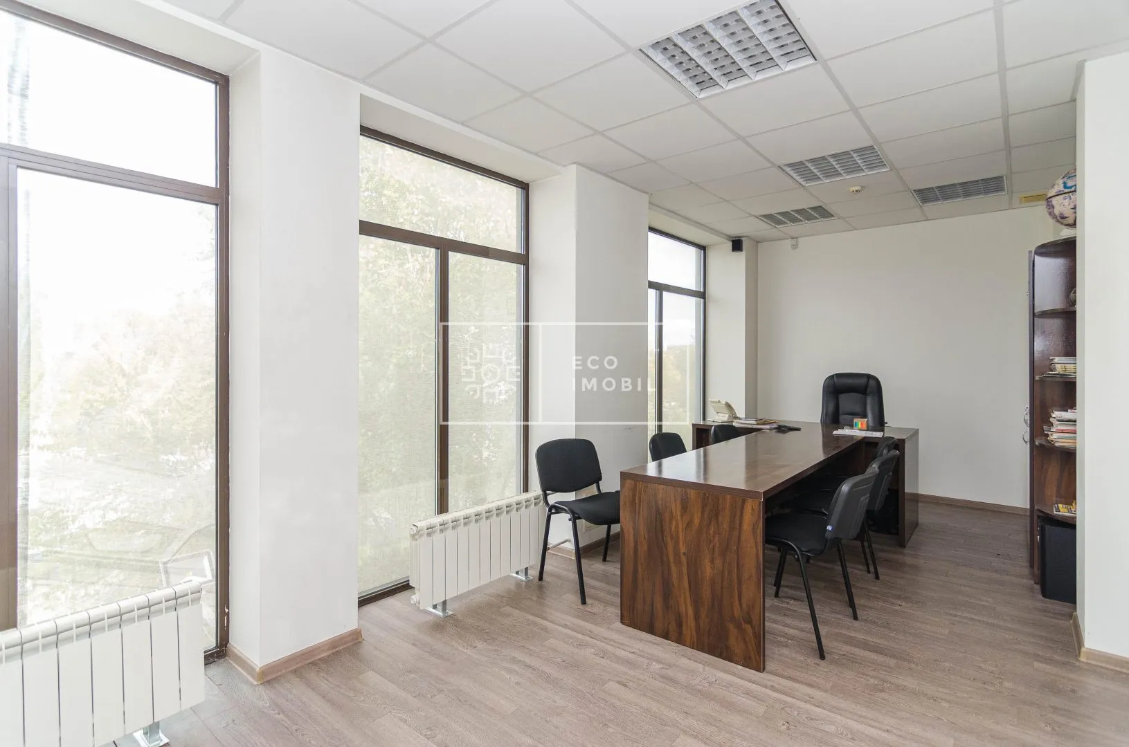 1-camere birou, 416 m² — Imagine 1