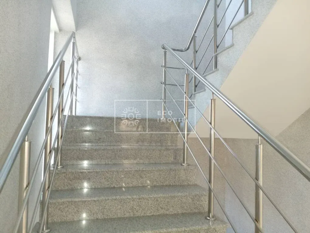 2-bedroom office, 124 m² — Image 3