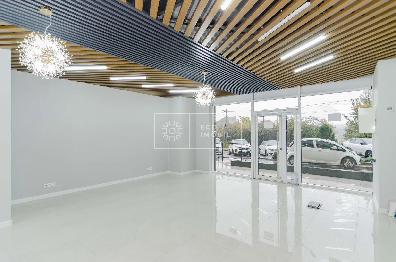 1-camere birou, 116 m² — Imagine 1
