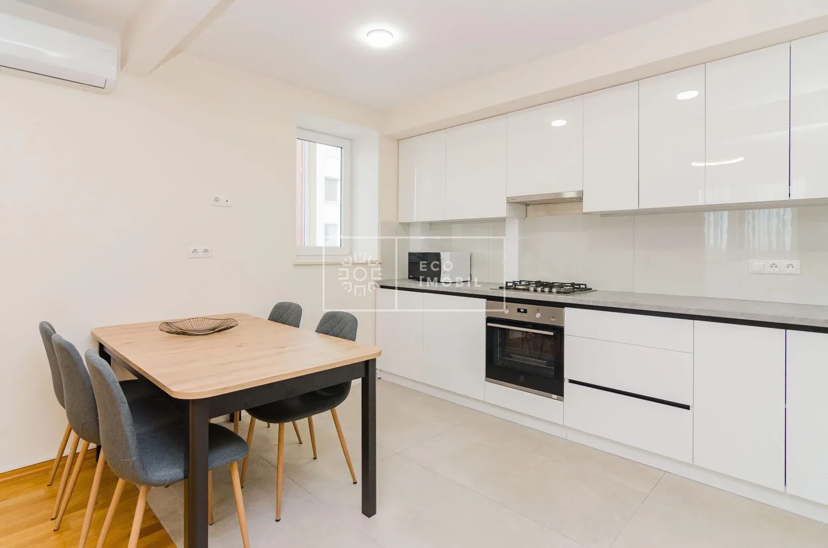 3-bedroom apartment, 99 m² — Image 2