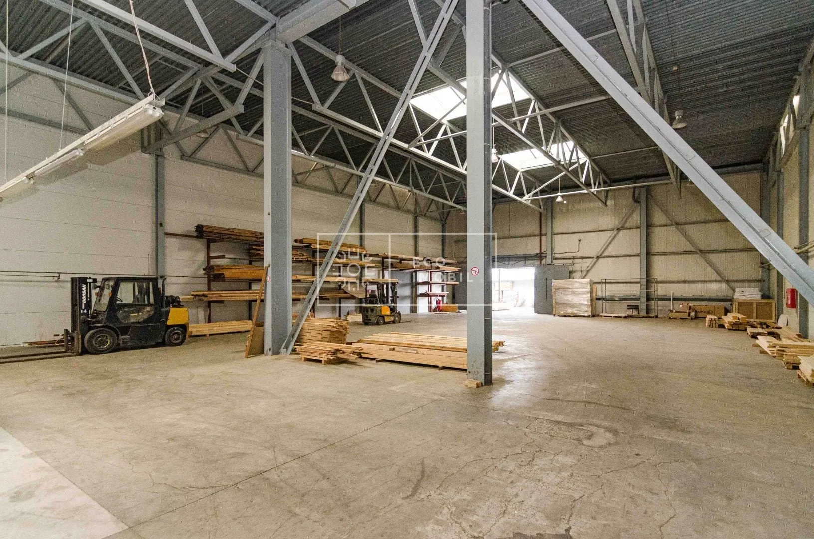 Склад, 750 м² — Изображение 1