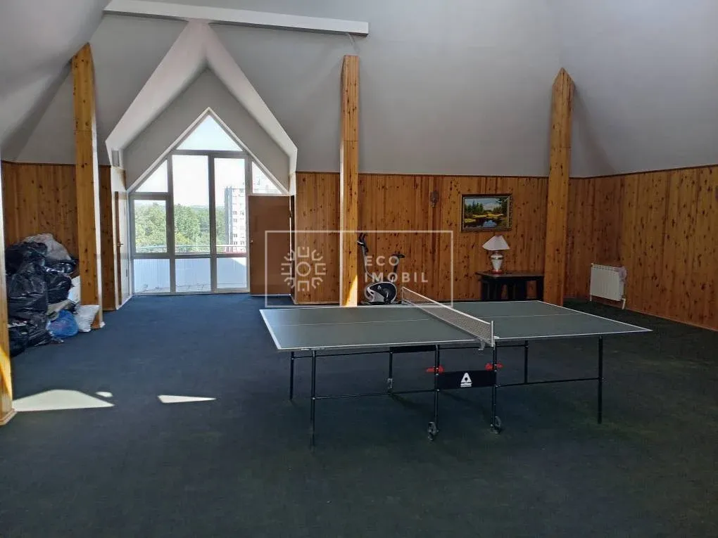 1-bedroom office, 650 m² — Image 1