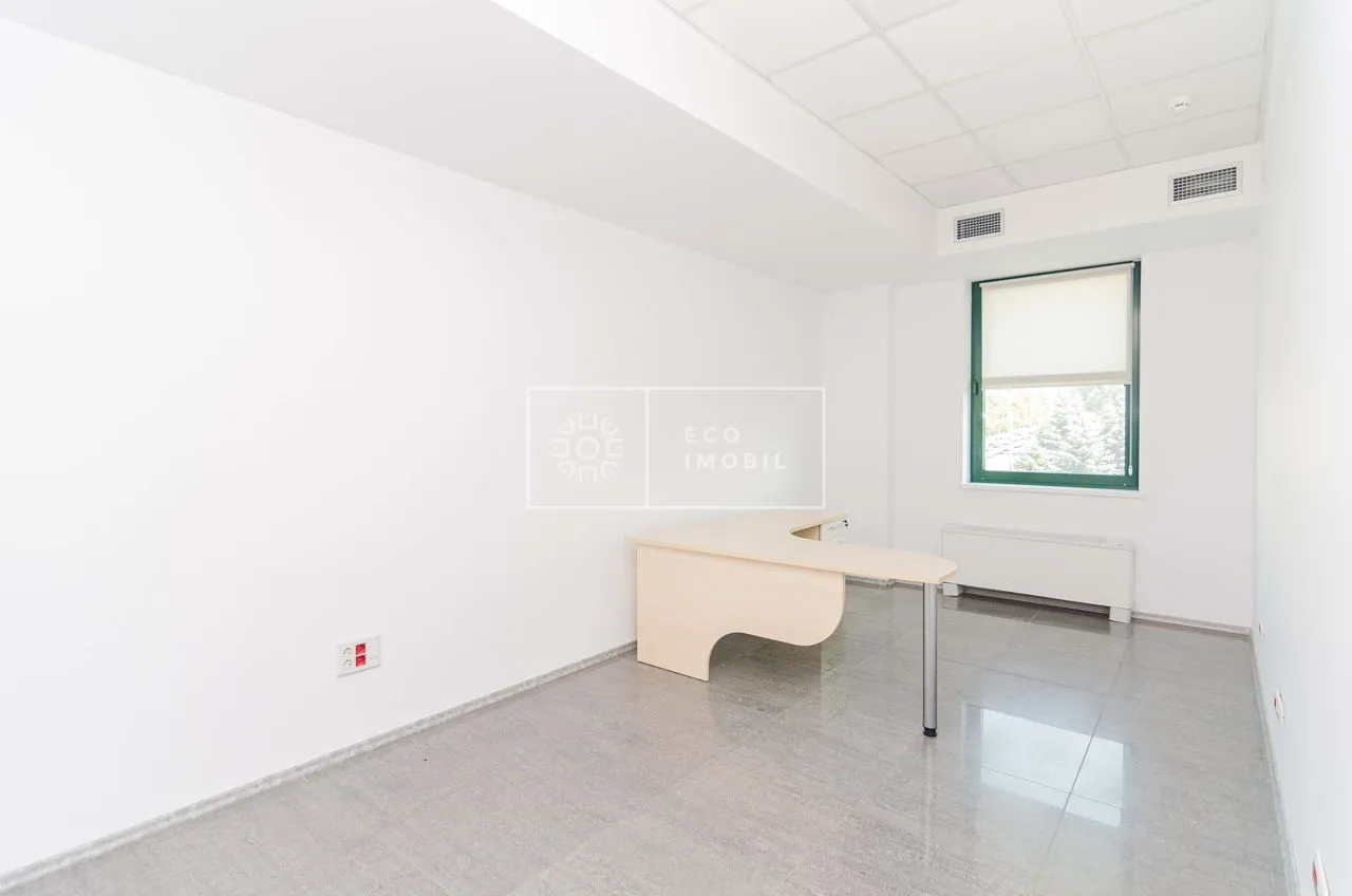 5-camere birou, 200 m² — Imagine 1