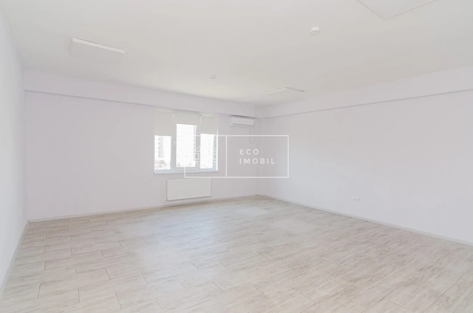 13-camere birou, 400 m² — Imagine 1