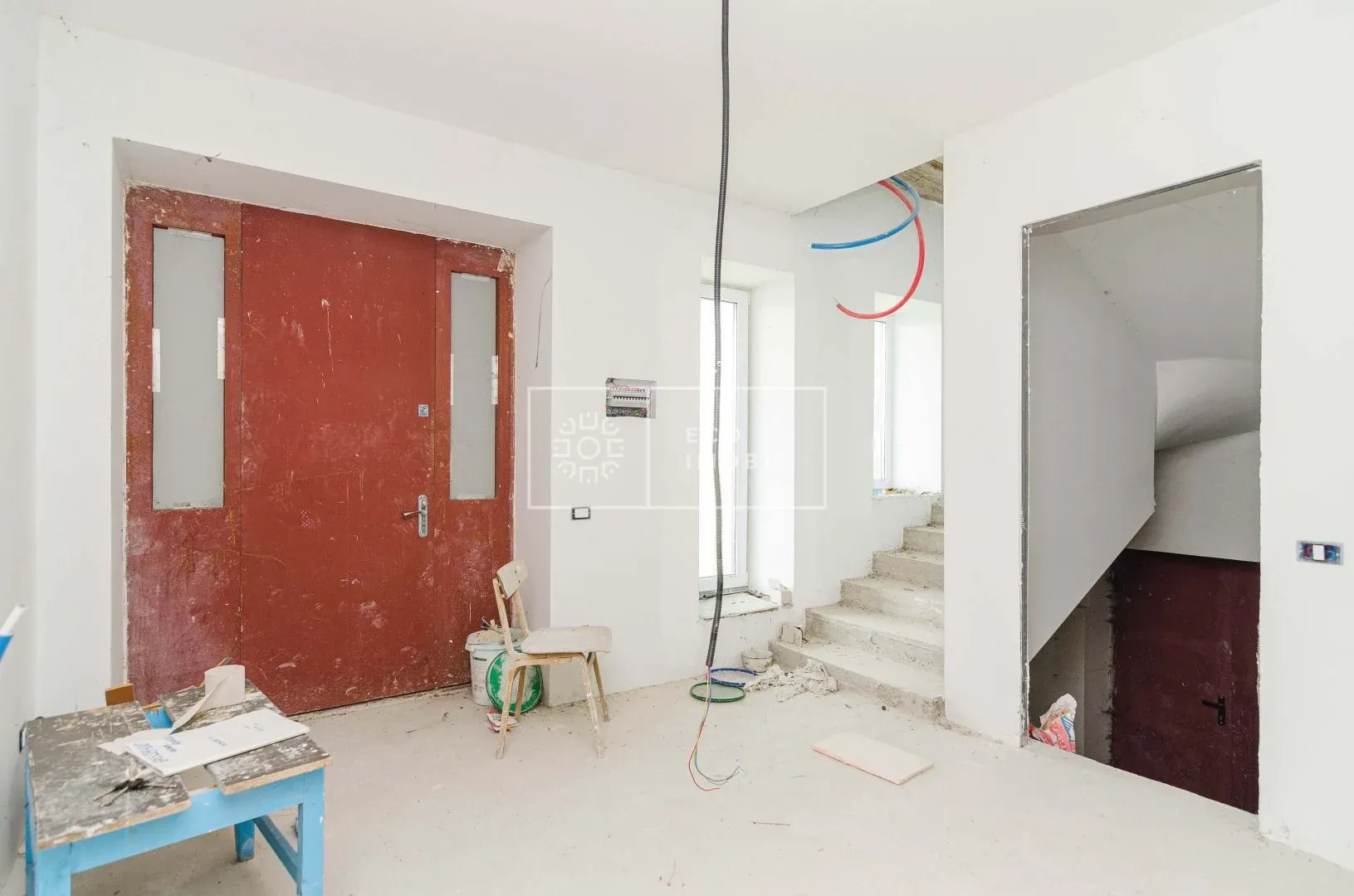 2-этажный дом, 3 комнаты, 240 м² — Изображение 3