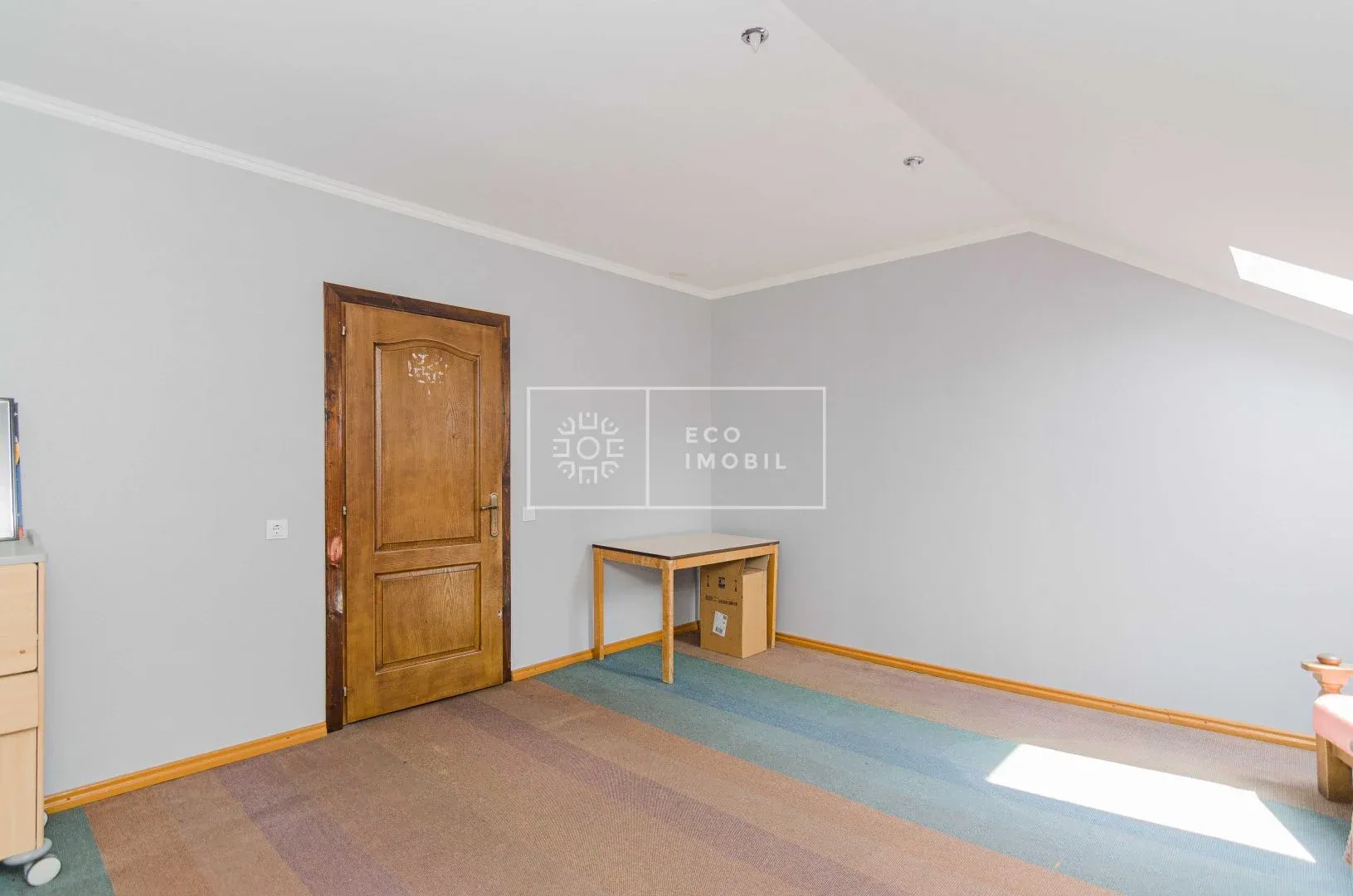 6-camere birou, 130 m² — Imagine 1