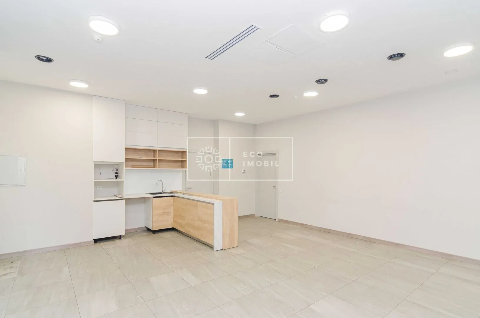 7-bedroom office, 622 m² — Image 2