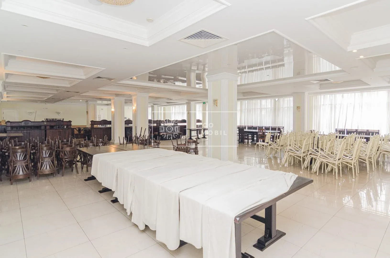 1-camere birou, 320 m² — Imagine 2