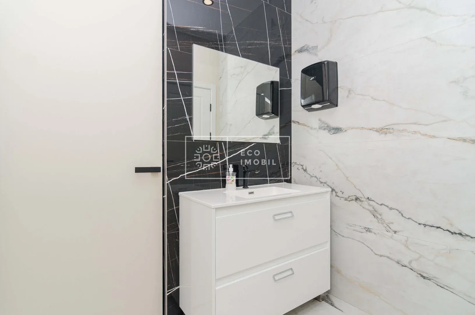 1-camere birou, 200 m² — Imagine 4