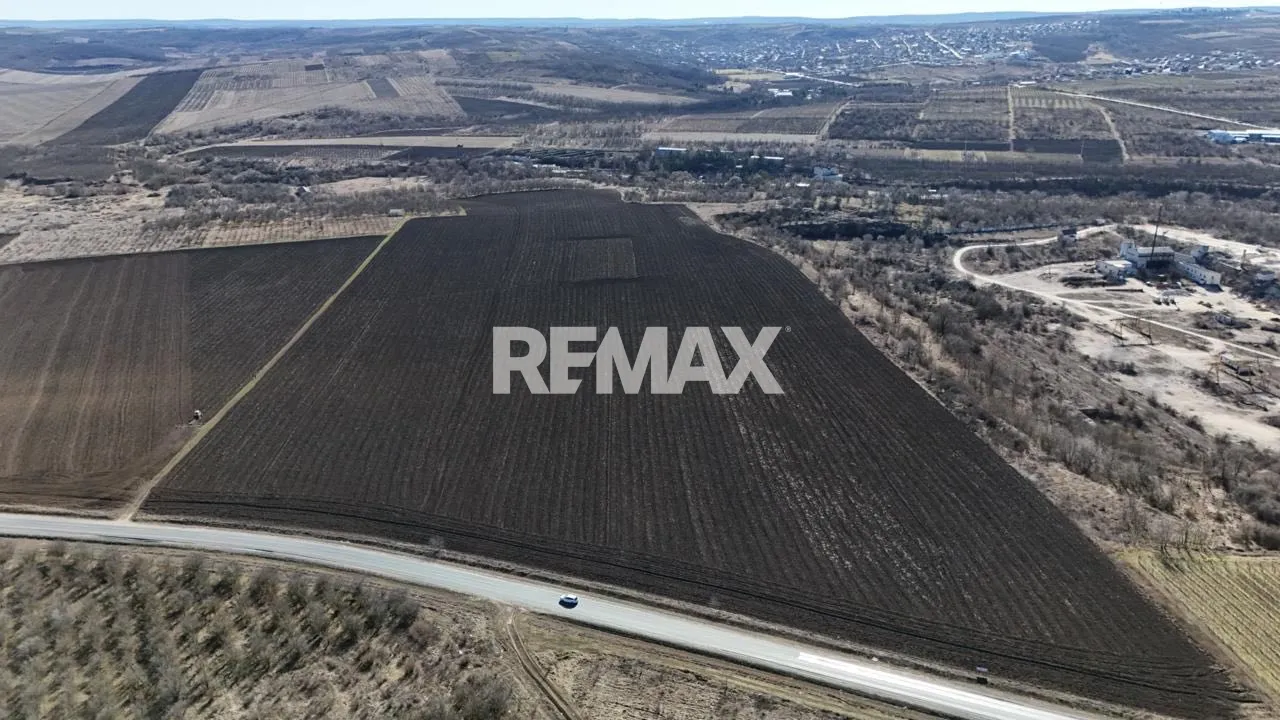 Commercial Land, 1.90 hectares — Image 2