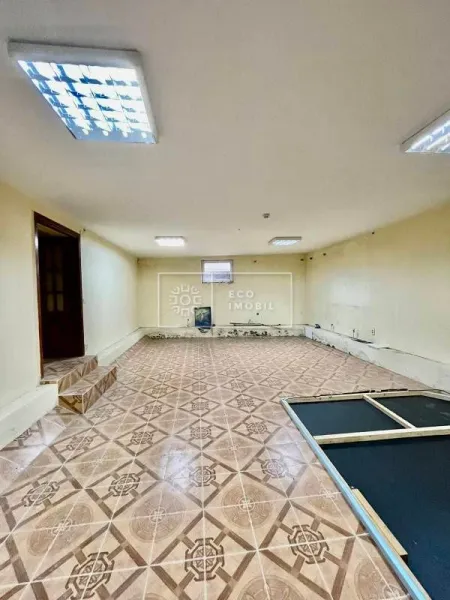 1-camere birou, 292 m² — Imagine 1