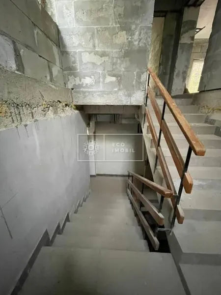 1-camere birou, 292 m² — Imagine 2