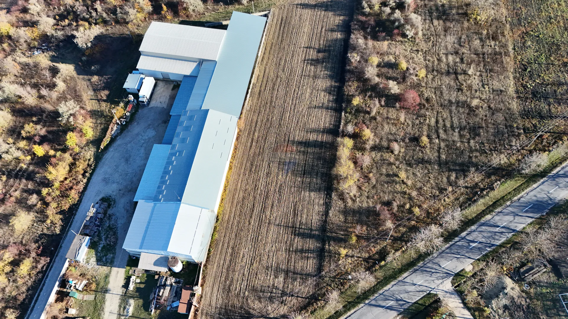 Commercial Land, 33 ares — Image 1