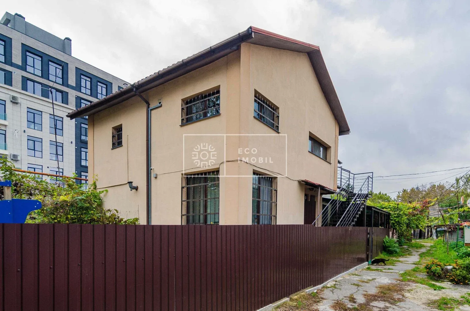 5-camere birou, 160 m² — Imagine 1