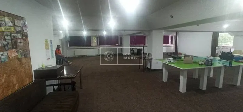 1-camere birou, 110 m² — Imagine 1