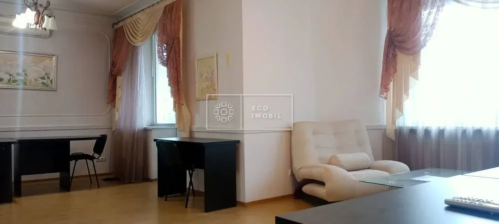 13-camere birou, 550 m² — Imagine 2