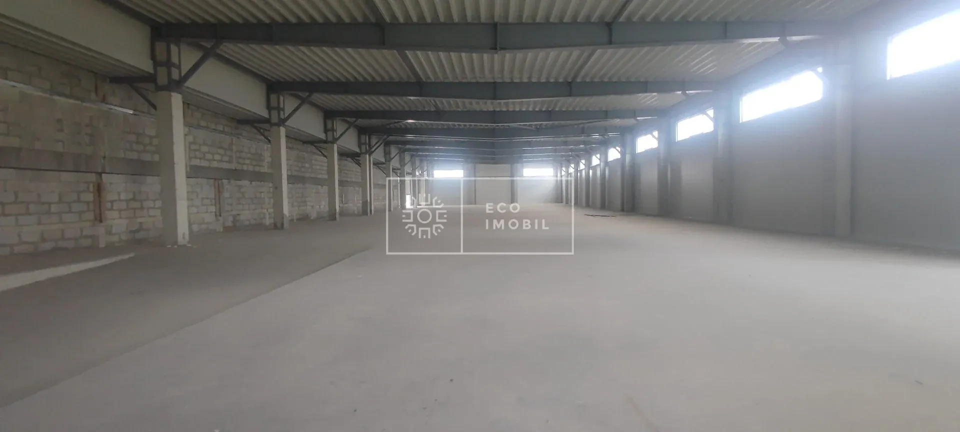 Склад, 3 650 м² — Изображение 1
