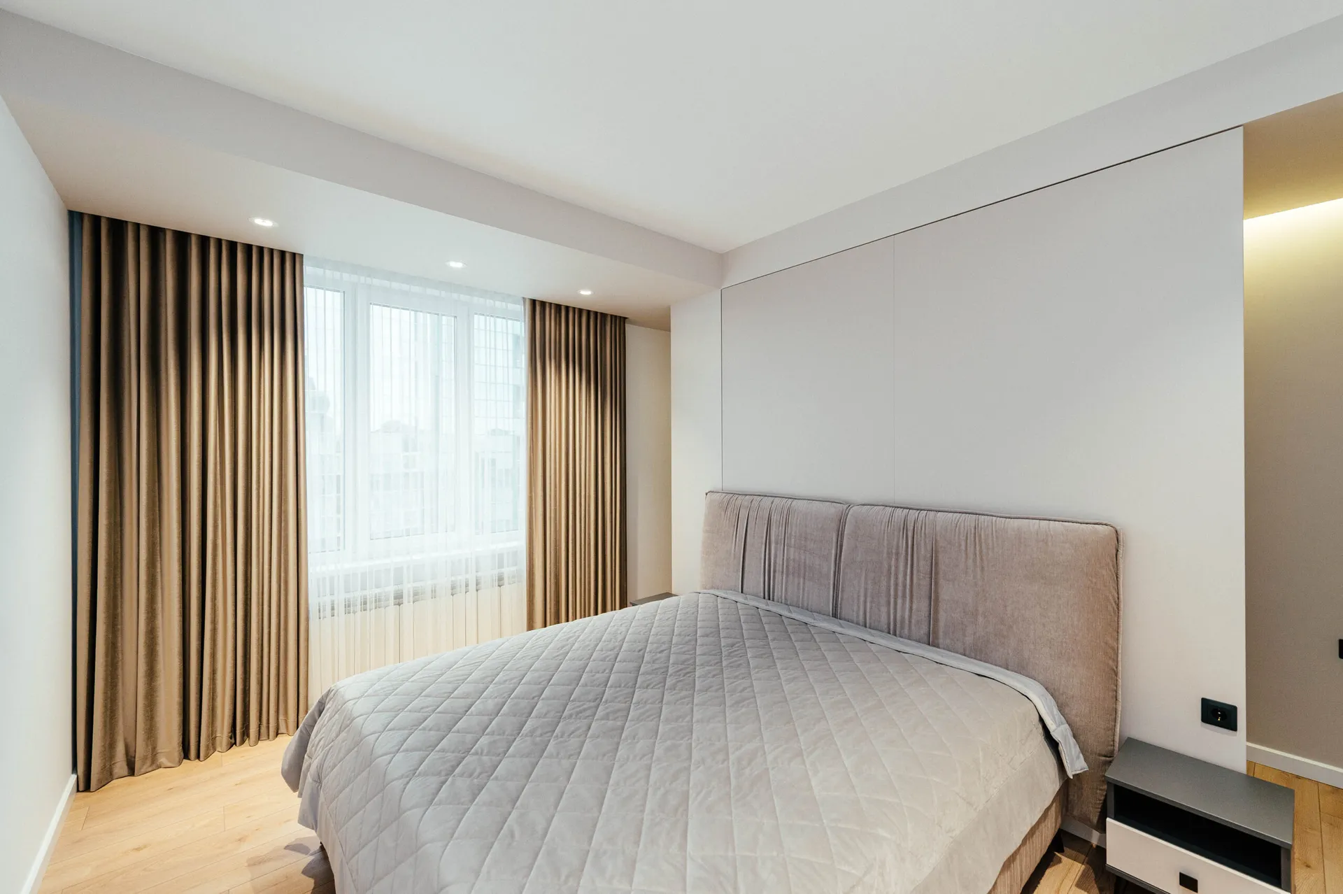 2-camere apartament, 93 m² — Imagine 12