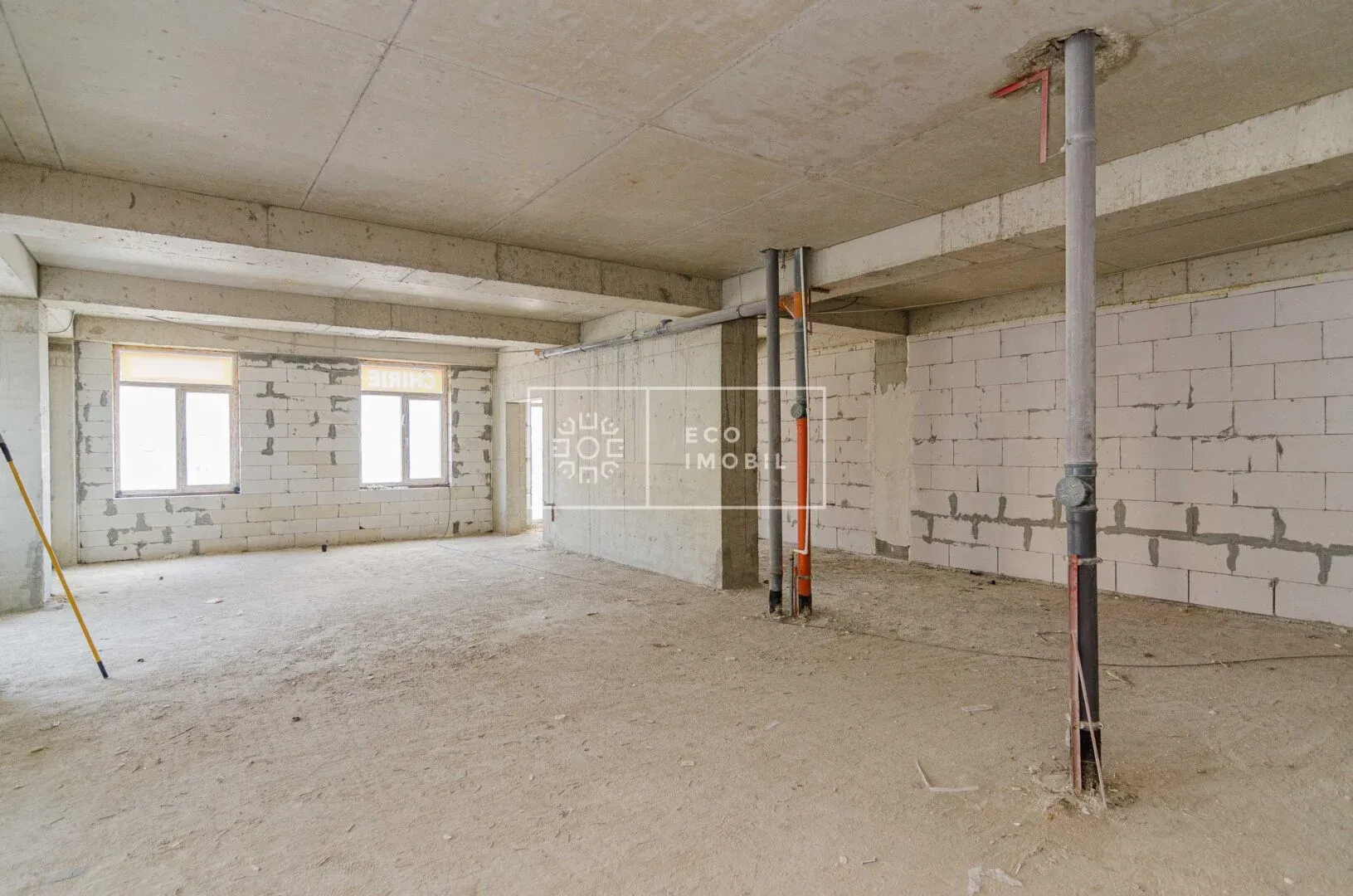 1-bedroom office, 300 m² — Image 4