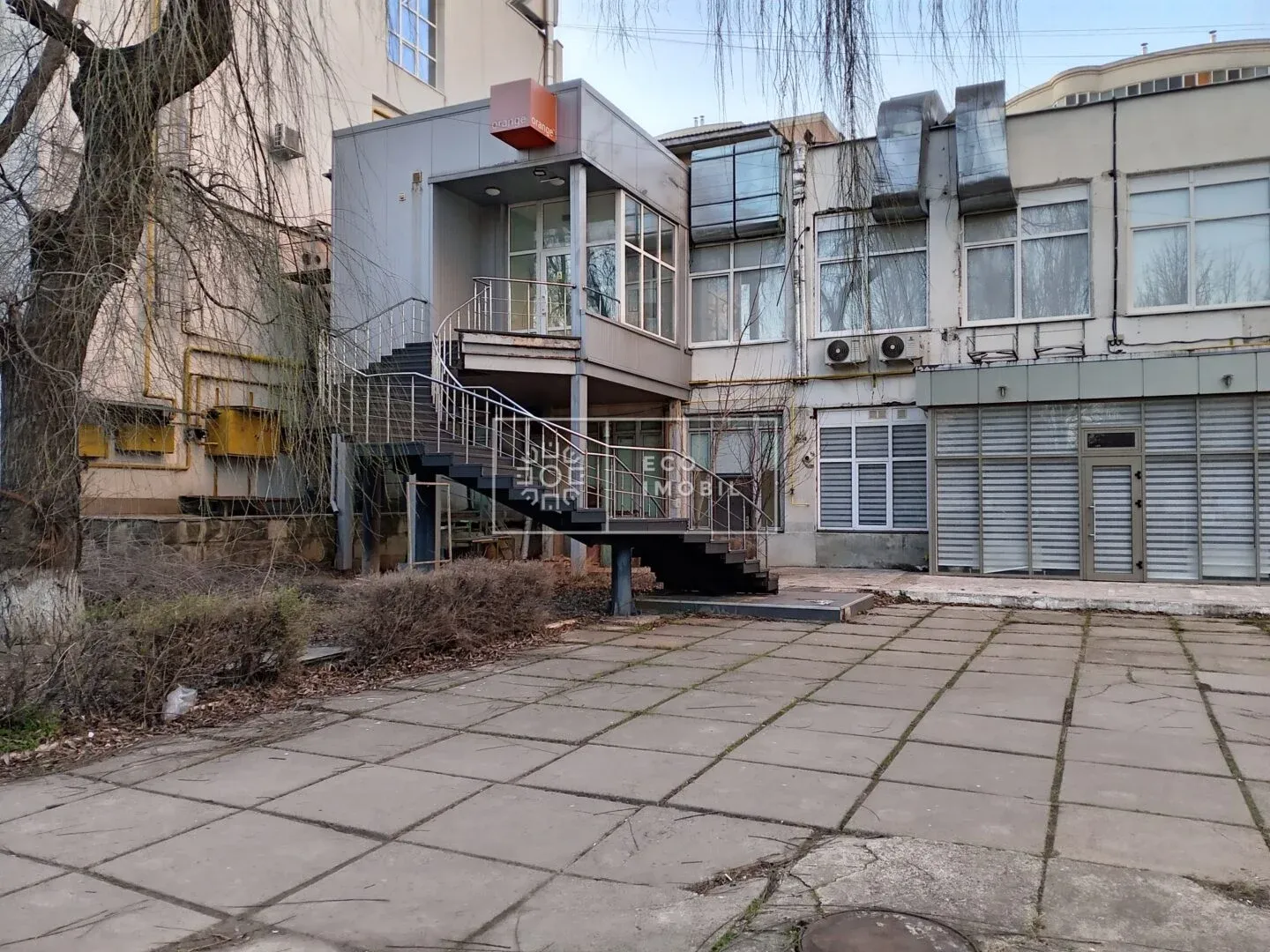 1-camere birou, 185 m² — Imagine 3