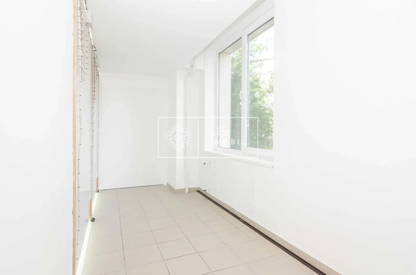 1-bedroom office, 402 m² — Image 4