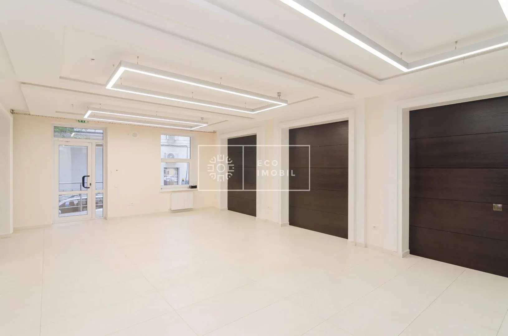 1-camere birou, 380 m² — Imagine 1