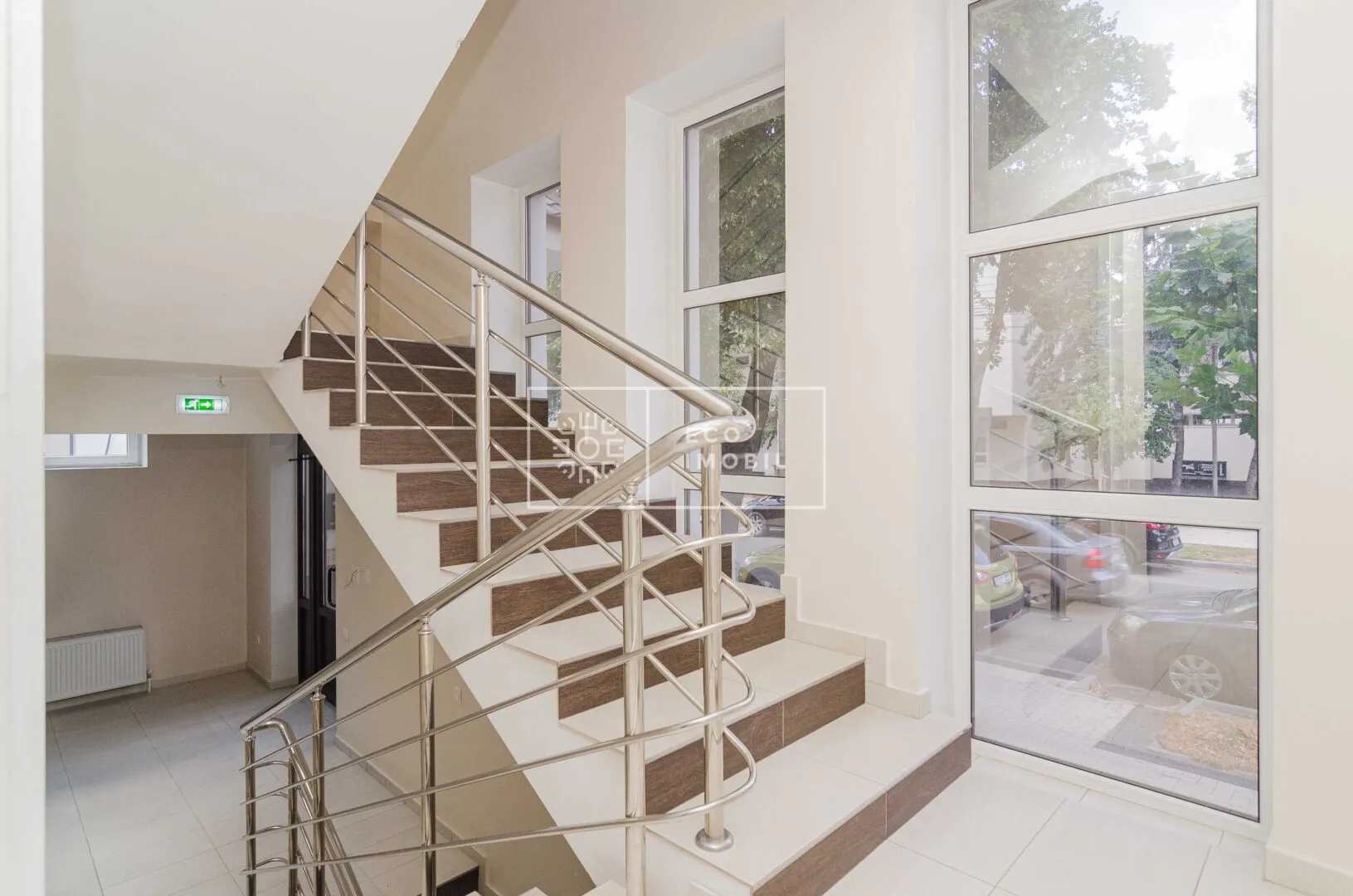 1-camere birou, 380 m² — Imagine 4