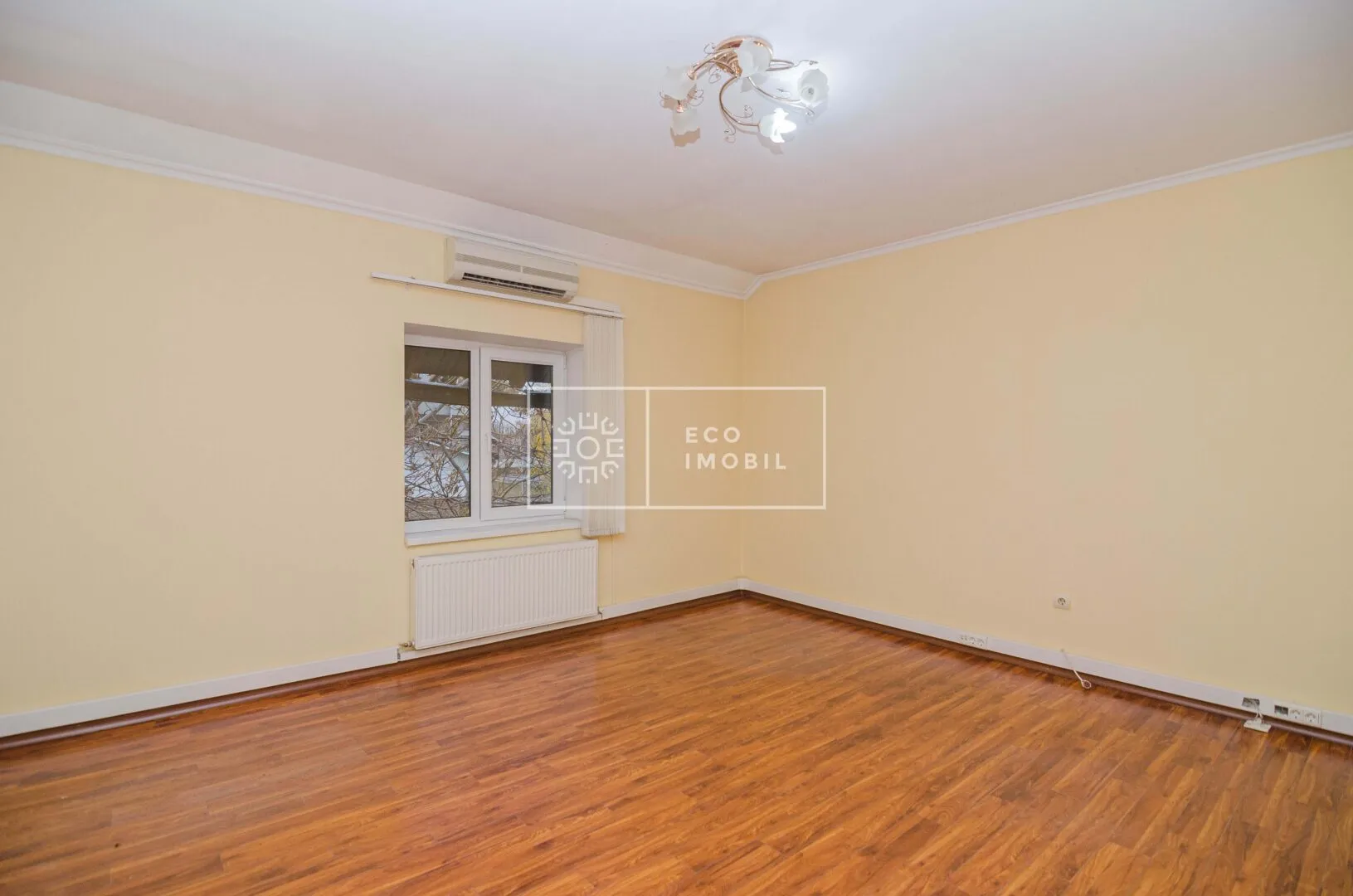 8-camere birou, 330 m² — Imagine 2