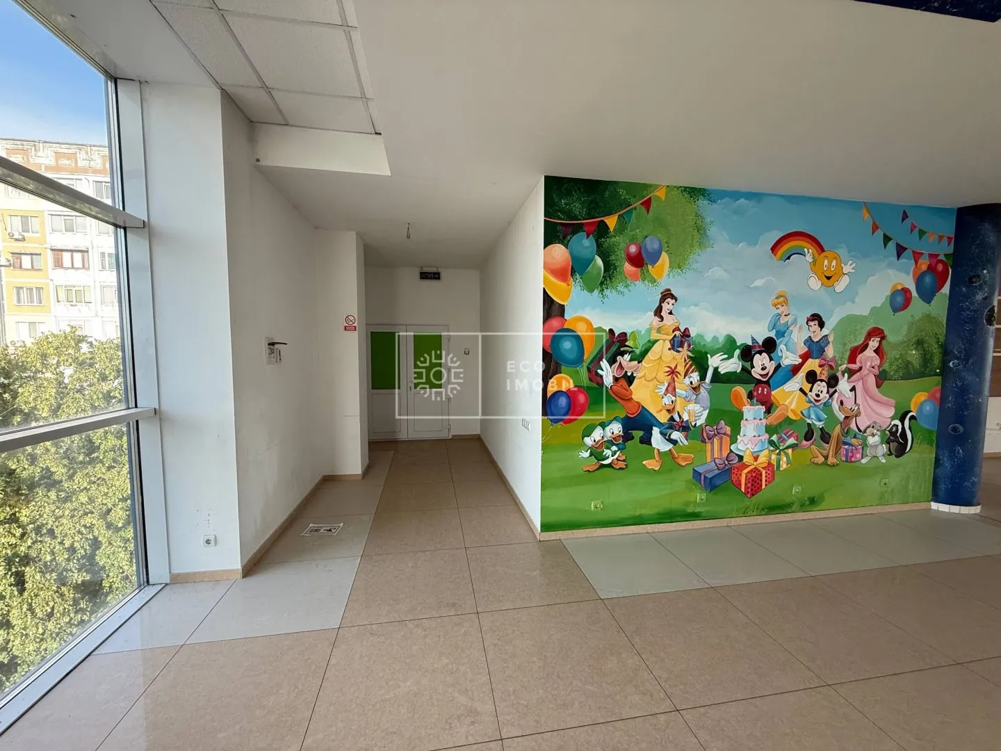 3-bedroom office, 700 m² — Image 4