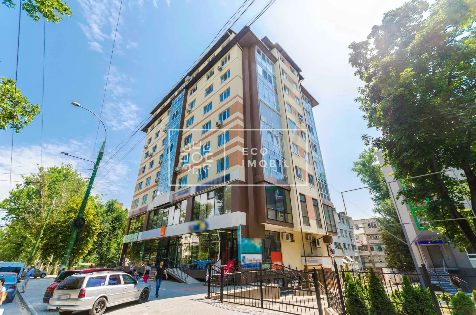 Birou, 223 m² — Imagine 1
